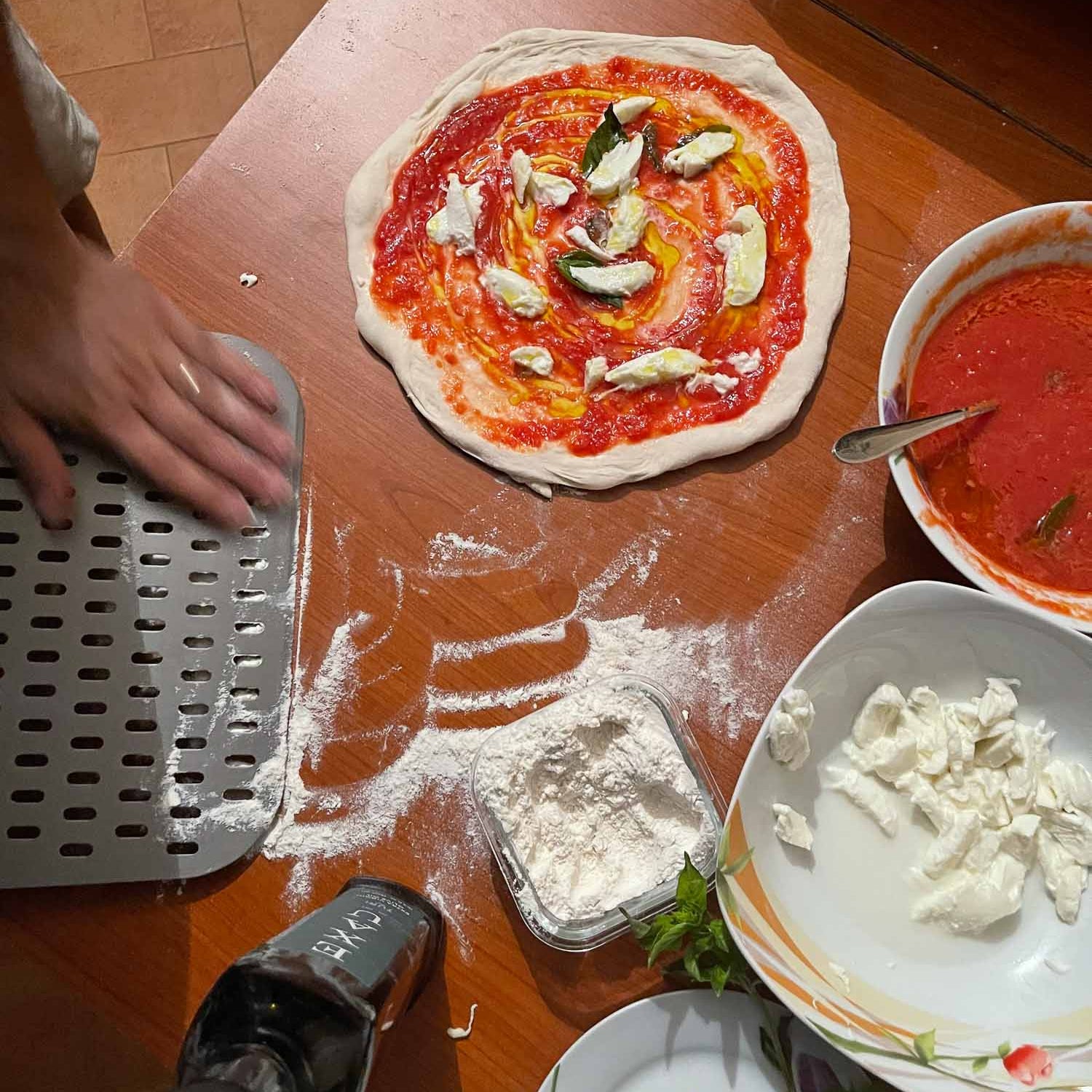 Authentic Pizza Margherita Recipe (Neapolitan Style)